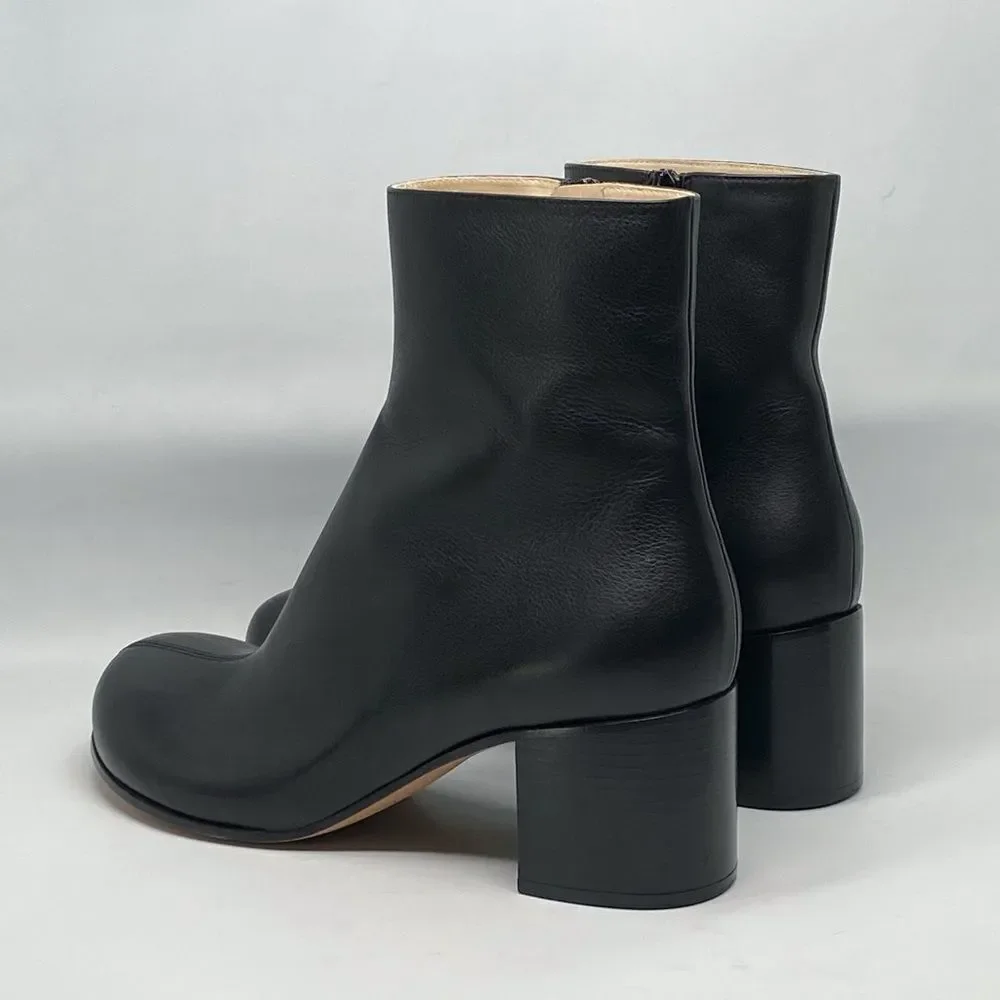 Loewe never worn